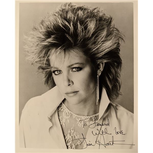 Lisa Hart signed photo
