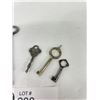 Image 2 : 4 Vintage Keys