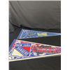 Image 2 : Lot of Vintage NHL Pennants