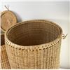 Image 10 : Group of Vintage Wicker Hampers
