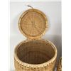 Image 8 : Group of Vintage Wicker Hampers