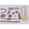 Image 6 : Group of Assorted Jewelry