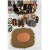 Image 7 : Group of Assorted Collectables