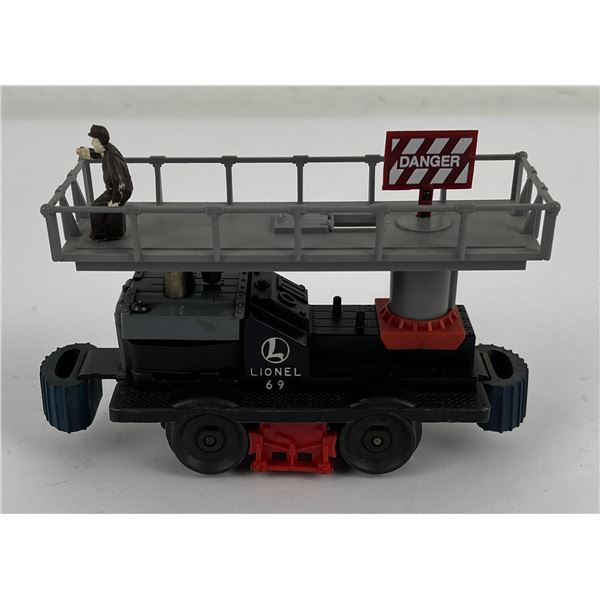 Lionel 69 Motorized Maintenance Car