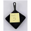Image 7 : Griswold Square Egg Skillet 129