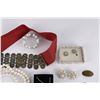 Image 4 : Lot of Costume Jewelry
