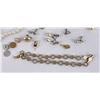 Image 5 : Lot of Costume Jewelry