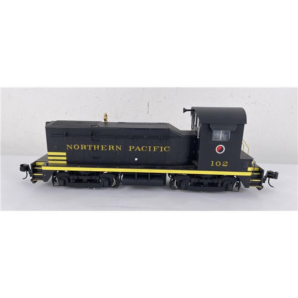 USA Trains EMD NW-2 Northern Pacific Locomotive