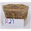 Image 7 : Mid Century Rattan Sewing Basket