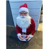 Image 1 : Santa  plugs in but can't get him to work