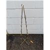 Image 1 : Tree card stand