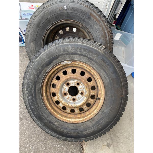 Tires on rims 235/75R15