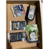 Image 1 : Braun razor items and miscellaneous