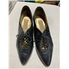 Image 1 : Shoes size 6.5 Enzo Angiolini