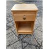 Image 1 : Side table