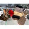 Image 3 : Lot of decor and home items