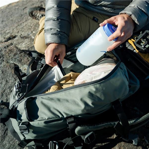 STONE GLACIER SERAC 1700 DAY PACK