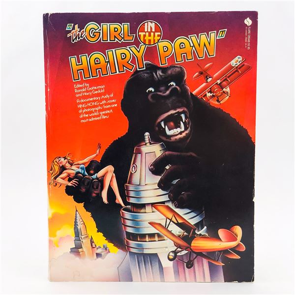 GIRL IN THE HAIRY PAW - KING KONG MOVIE STUDY BOOK