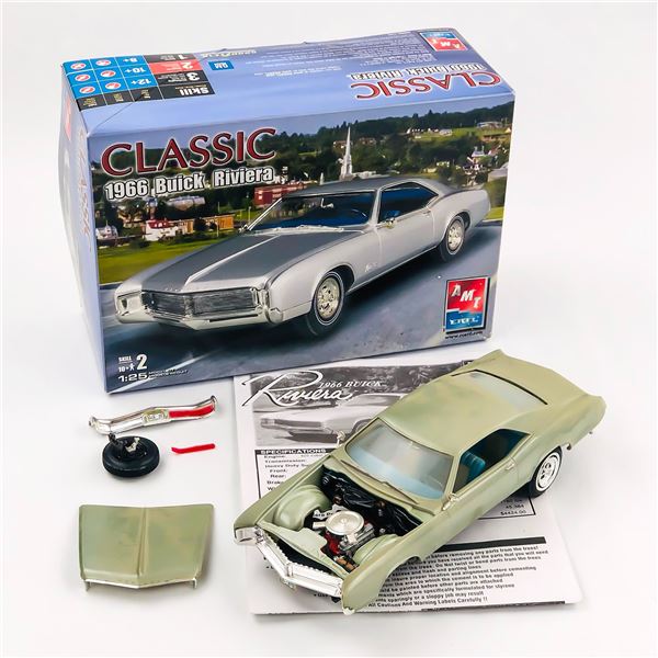 AMT ERTL CLASSIC 1966 BUICK RIVIERA JUNKYARD CAR