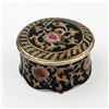 Image 1 : LIDDED ORIENTAL PORCELAIN DRESSER OR TRINKET BOX