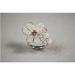 A Ladies 14kt. White Gold, Canary and Champagne Diamond Ring in Flower Form,