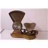 Image 2 : Vintage Brantford Scale