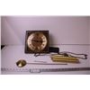 Image 1 : Telep Pendulum Wall Clock