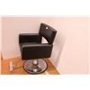 Image 3 : *Hydraulic Hairdressing Chair