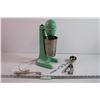 Image 1 : Vintage Hamilton Beach Milkshake Blender (works) + Ice Cream Scoop