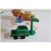 Image 6 : Fisher-Price Plane and Camera + Sesame Street Car/Lamp and Queen Buzzy Bee