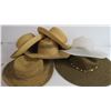 Image 6 : (18+) Ladies Sun Hats - Wallets - Small Cosmetic Bags - Misc Items