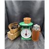 Image 1 : KITCHEN SCALE & COLLECTIBLES