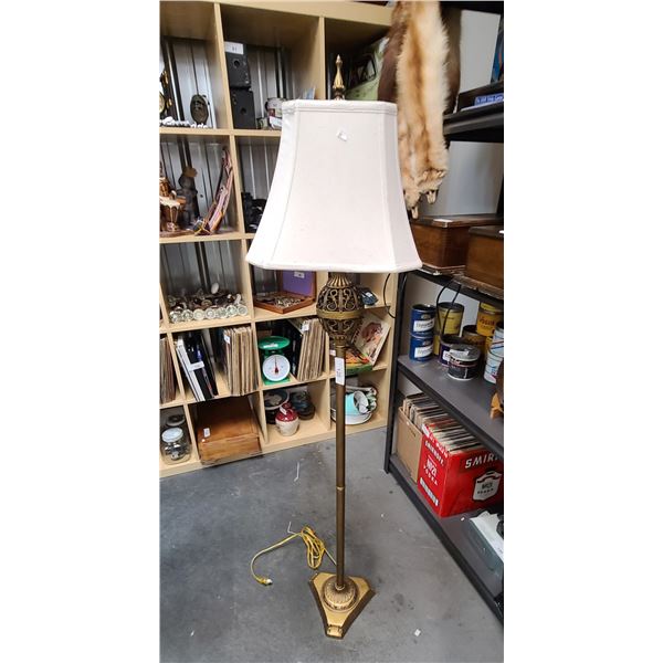 DECORATIVE FLOOR LAMP, NO SHIPPING