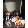 Image 1 : APPROX 10 PIECES VINTAGE CAMERAS & ACCESSORIES