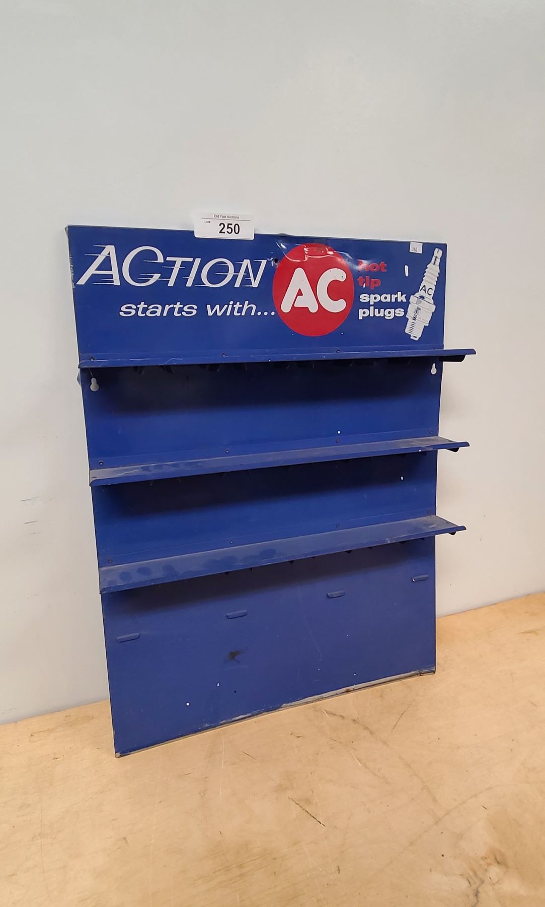 VINTAGE AC SPARK PLUGS METAL DISPLAY RACK