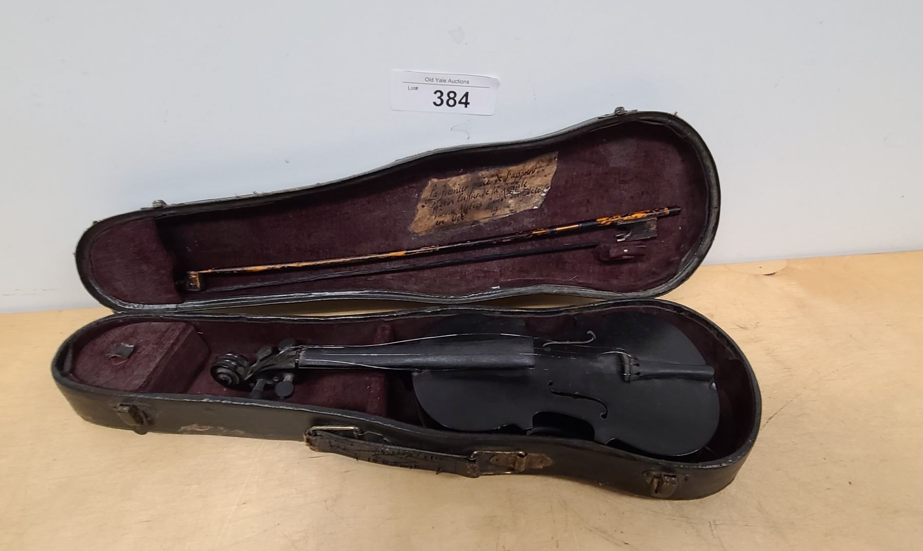 EARLY 1800'S MINIATURE APPRENTICE VIOLIN & BOW IN CASE, MADE IN PARIS