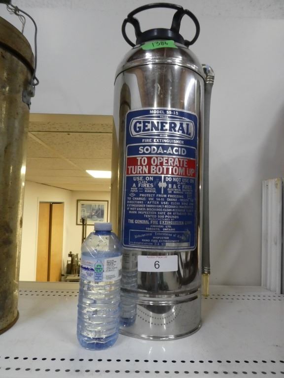 General sodaacid fire extinguisher