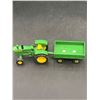 Image 1 : John Deere and Grain Hauler Die Cast