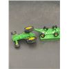 Image 2 : John Deere and Grain Hauler Die Cast