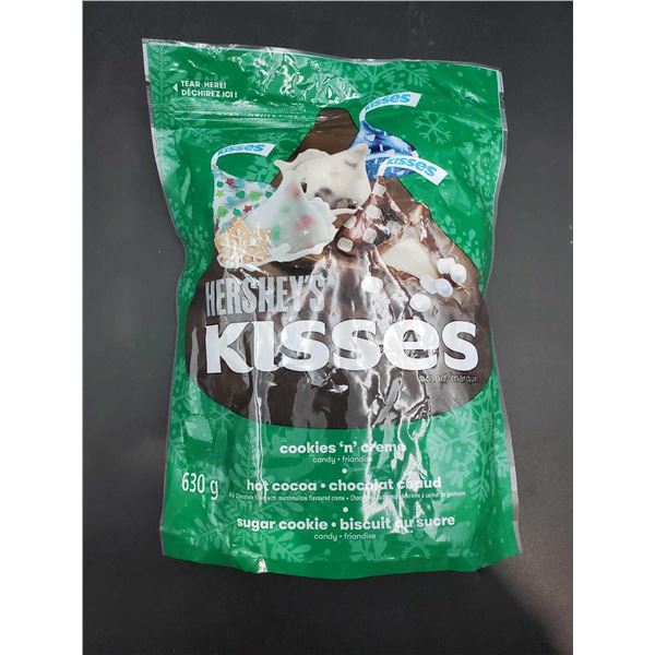 Hershey's Kisses Cookies 'n Creme, Hot Cocoa and Sugar Cookie Candy (630g)