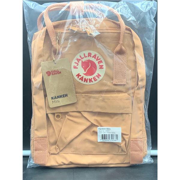 NEW Fjallraven Kanken Mini Back Pack