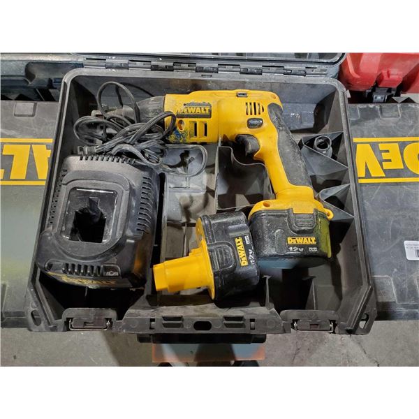 Dewalt 12 volt screw gun c/w 2 batteries and charger
