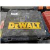 Image 3 : Dewalt 12 volt screw gun c/w 2 batteries and charger