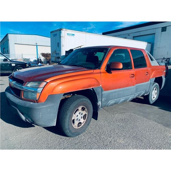 Year: 2004 Make: Chevrolet Model: Avalanche Vehicle Type: Pickup Truck Mileage: 317653KM Body Type: 