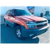 Image 2 : Year: 2004 Make: Chevrolet Model: Avalanche Vehicle Type: Pickup Truck Mileage: 317653KM Body Type: 