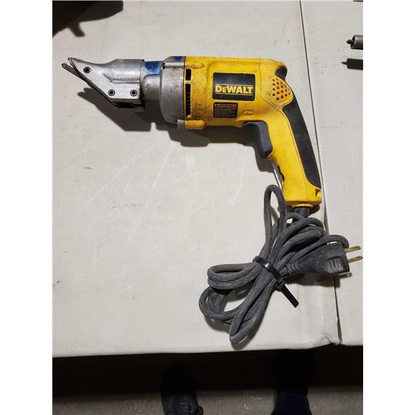Dewalt 18 Guage Swivel Head Shear