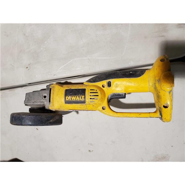 Dewalt 4-1.2" Heavy Duty Cordless Cut off Tool  - No battery