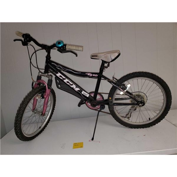 CCM FS20 Youth Bike - OUT OF BOX - SOLD AS IS