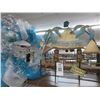 Image 1 : Island Time And Holiday Décor