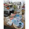 Image 1 : Mermaid, Palm Tree Décor, Ice Bucket, Wine Bottle Lights